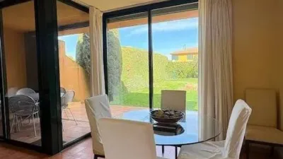 Townhouse in Navata photo 4