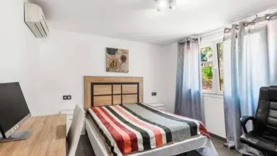 Chalet in La Fustera photo 17