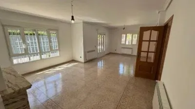 Semi-detached house in Griñón photo 27