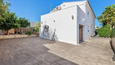 Chalet in La Fustera photo 26
