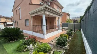 Semi-detached house in Griñón photo 7