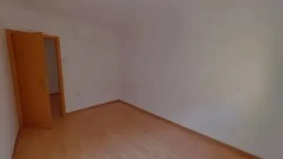 Flat in Centre-Can Mariner photo 12
