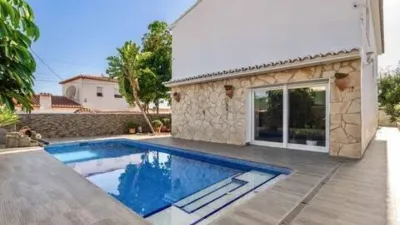 Casa – Paradas - Vista 3