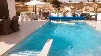 Chalet en venta en Rojales - Vista 2