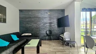 Top-floor apartment in San Antonio-Las Arenas photo 3