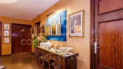 Apartment in Eixample-Sant Oleguer photo 21