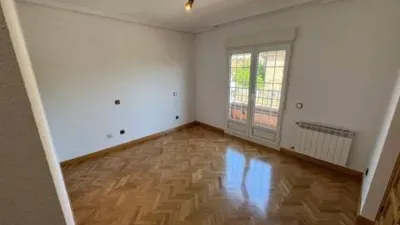 Semi-detached house in Griñón photo 36