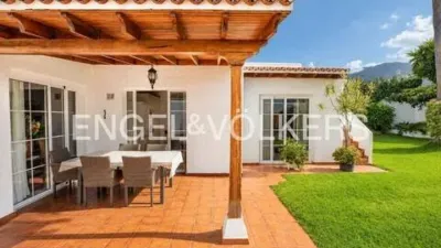 Chalet in San Antonio-Las Arenas photo 2