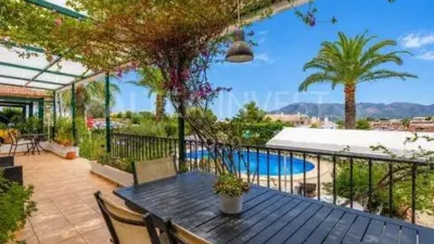 Chalet on Carrer de la Capitana photo 8