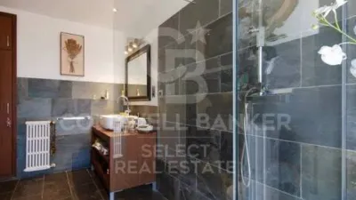 Apartment in Eixample-Sant Oleguer photo 30
