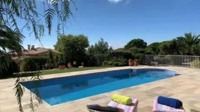 Chalet in Les Torroelles photo 12