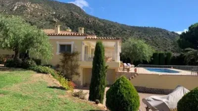 Chalet in Les Torroelles photo 31
