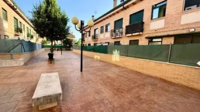 Flat in Talamanca de Jarama photo 30