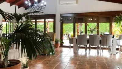 Piso – Dolores - Más