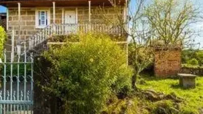 Chalet in Vilamarín photo 9