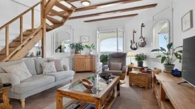 Chalet in Les Torroelles photo 11