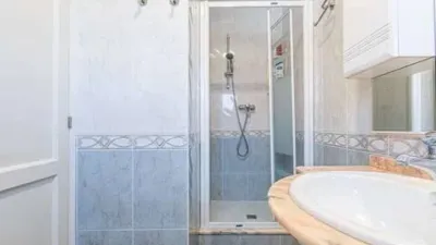 Chalet in Passatge Requesens photo 34