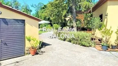 Chalet on Carrer de Malavella photo 10