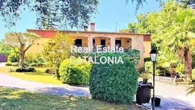 Chalet on Carrer de Malavella photo 7