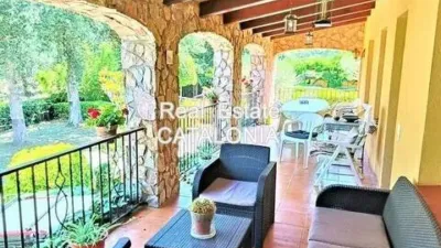 Chalet on Carrer de Malavella photo 26