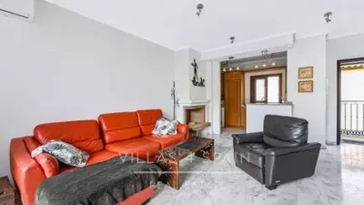 Penthouse on Benferri Street photo 35