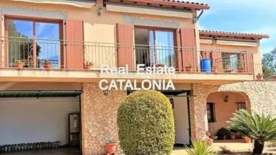Chalet in Lloret de Mar photo 38
