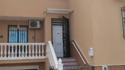 Chalet on Obispo de las Navas Street photo 2