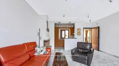 Penthouse on Benferri Street photo 16