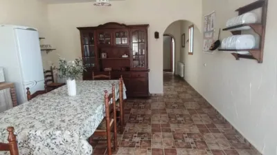 Chalet on Rambla Izquierda Street photo 6