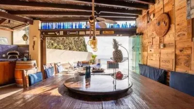 Chalet on Calle de Noruega photo 32