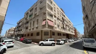 Apartment on Calle San Pascual photo 33