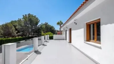 Chalet on Avinguda Coloma photo 8