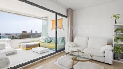 Apartment on President Adolfo Suarez Street photo 4