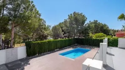 Chalet on Avinguda Coloma photo 7