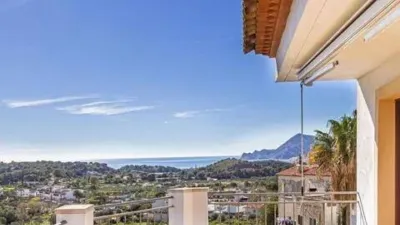 Penthouse on Calle Cura Llinares photo 2