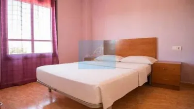 Apartment in Valls photo 6