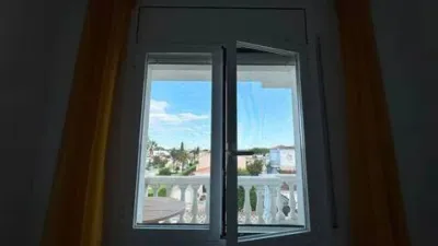 Apartment in Empuriabrava photo 18