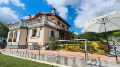 Chalet on Elexalde Street, 20 photo 15