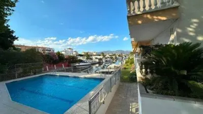 Apartment in Empuriabrava photo 35