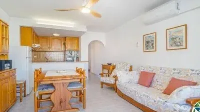 Apartment in Empuriabrava photo 9
