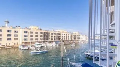 Apartment in Empuriabrava photo 23