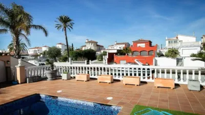 Chalet en Empuriabrava photo 6