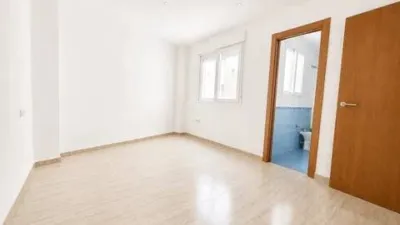Apartment on Carrer de Francesc Ferrer Pastor photo 12