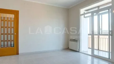 Apartment in La Verneda-La Pau photo 2