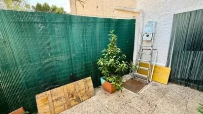 Apartment on Calle de Fuente del Arca photo 17