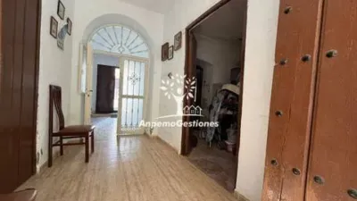 Chalet on Avenida de Blas Infante photo 9