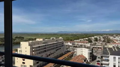Apartment in Passatge Delta Muga photo 2
