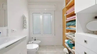 Apartment on Carrer de Madrid photo 22
