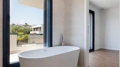Chalet on Carrer de Lola Anglada photo 91