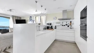 Penthouse on Carrer d'Antoni Maria Alcover photo 8